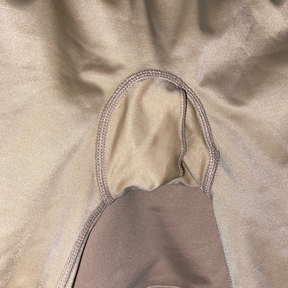 SPANX MID THIGH BODYSUIT Body Suit FULL COVERAGE - Picture 5 of 5